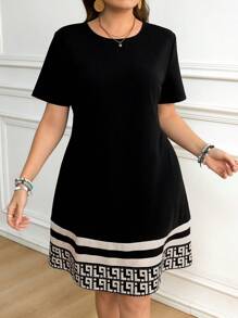 SHEIN LUNE Women Plus Size Round Neck Short Sleeve Stripe Casual Dress Country Concert Outfit  Wedding Guest Summer Spring Outfits For Women Elegant Business Casual Woman Easter Vacation Boho Mother Day