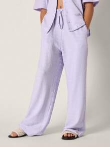 SUMWON Conjunto de dos piezas informal de tela texturizada, compuesto por una camisa cuadrada y pantalones anchos, ropa de playa y resort de verano, vestimenta ligera