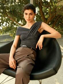 Gloray Women Solid Color Pleated Asymmetrical Knit Sweater - Dark Grey - View 3