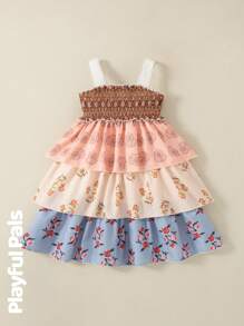 SHEIN Young Girl Rose Floral Retro Print Shirred Trim Contrast Color Detailed Shoulder Strap Tiered Hem Dress With Exquisite Lace Design, Like A Cake Young Girls Clothing Dress Clothes For Girls Young Girls Dresses Girl Clothes For Kids Young Girls Dresses