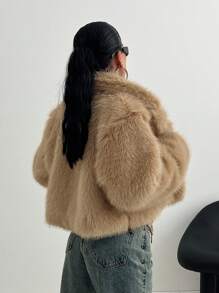 EURMUSE Stylish Faux Fur Oversize Cropped Women's Jacket - Mocha Brown - View 2