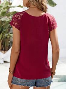 EMERY ROSE Women's Solid Color Lace Patchwork Short Sleeve Simple Casual Shirt - Burgundy - View 2