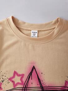 SHEIN Explorewe 2 件套青少年男孩时尚星星卡通印花圆领 T 恤和休闲工装慢跑裤