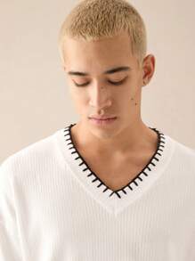 Manfinity VCAY Men's Fashion Casual V-Neck Jacquard Knit Ribbed Contrast Stitching Loose Dropped Shoulder Knitted Sweater T-Shirt, For Fall Winter - White - View 3
