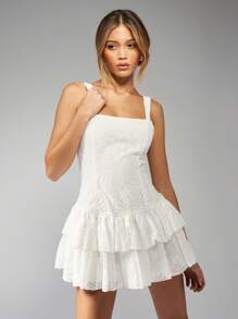MISSGUIDED Broderie Anglaise Mini Dress With Tiered Ruffle Hem Square Neck Sleeveless Summer Party Dress Eyelet Embroidered Wedding Guest Sundress Perfect For Beach Vacation