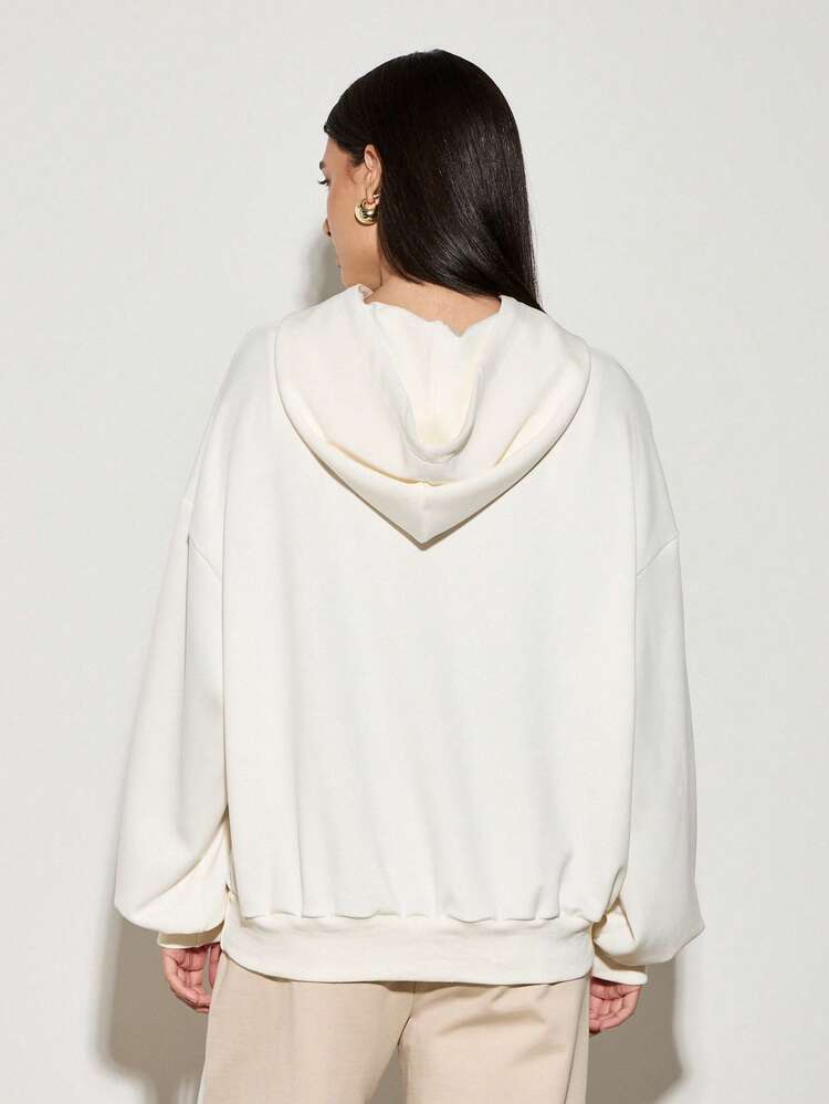 Sudadera con capucha y cordón ajustable de gran tamaño