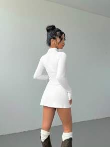 Aloruh 2 pezzi/Set Top a maniche lunghe con cerniera e minigonna coordinati di colore unito da donna - Bianco - Visualizzare 2