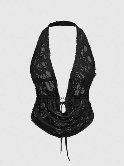 Blusa de tela texturizada con cuello de halter y decoración de metal para mujer talla grande