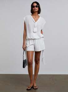 Athîral Women White Sleeveless Side Slit Sheer Chiffon Tassel Detail Cami Vest Top, Stylish Old Money Aesthetic