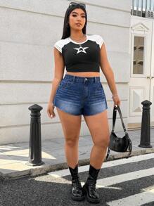 SHEIN EZwear Shorts vaqueros sueltos de talla grande para mujer con bolsillos y dobladillo deshilachado - Azul lavado oscuro - Ver 5