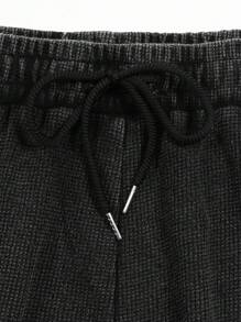 ROMWE MEN Street Life Men Waffle Texture Fabric Flecked Shorts - Black - View 3