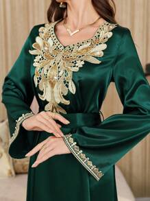 Al Najma Elegant Embellished Collar Floral Embroidered Long Sleeve Women Arabic Style Dress, Kaftan & Jalabiya, Luxury Evening Dresses For Women,Modest