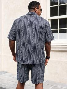 Manfinity Homme 2pcs Set Plus Size Men Geometric Print Short Sleeve Shirt + Shorts - Black and White - View 2