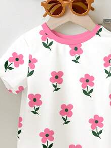 SHEIN Set de 2 piezas de niña joven con camiseta de cuello redondo de manga corta con estampado floral de dibujos animados y pantalones acampanados, apta para el verano - Multicolor - Ver 3