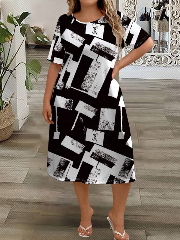 EMERY ROSE 大码圆领短袖花卉印花简约休闲迷你 T 恤连衣裙