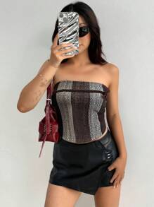 SHEIN Essnce Top bandeau con estampado de cuadros de color marrón y patchwork, atuendo de oficina inspirado en la sirena