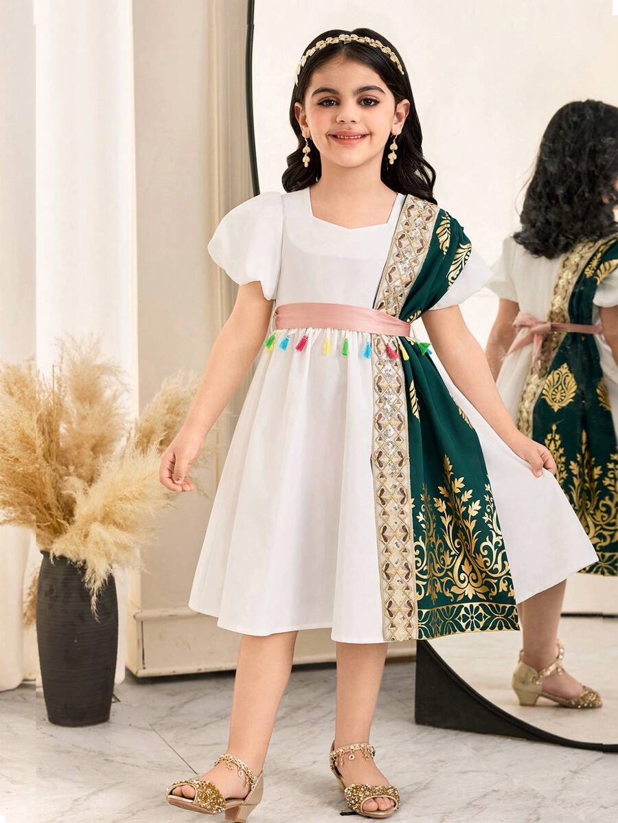 SHEIN Leap Crew Young Girl 2Pcs Set: Solid Woven Puff Sleeve Dress & Ditsy Floral Jacket - White - View 1