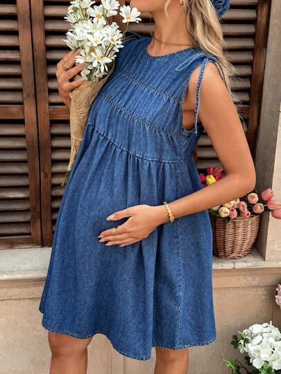 SHEIN Pregnant Women Pleated Blue Denim Sleeveless Casual Dress, Summer / Summer Outfits / Summer Clothes,Spring / Spring Outfits For Women,Beach Outfits For Woman / Beach,Brunch Outfits For Women, Spring Break / Spring Break Outfits, Concert Outfit Women / Rave Outfits Festival / Country Concert Outfit / Ibiza Outfits / Nashville Outfits,Spring Outfits For Women / Spring,Summer Outfits For Women / Summer / Summer Clothes / Cute Summer Tops,Easter Dress / Easter / Easter Outfit Women,Concert Outfit Women / Rave Outfits / Rave Outfits Festival / Country Concert Outfit / Nashville Outfits / Ibiza Outfits,Western Wear Women / Western / Western Clothes For Women,Cowgirl Outfits For Women / Rodeo Outfits For Women / Cowgirl Outfit,Beach Outfits For Woman / Beach, Brunch Outfits For Women