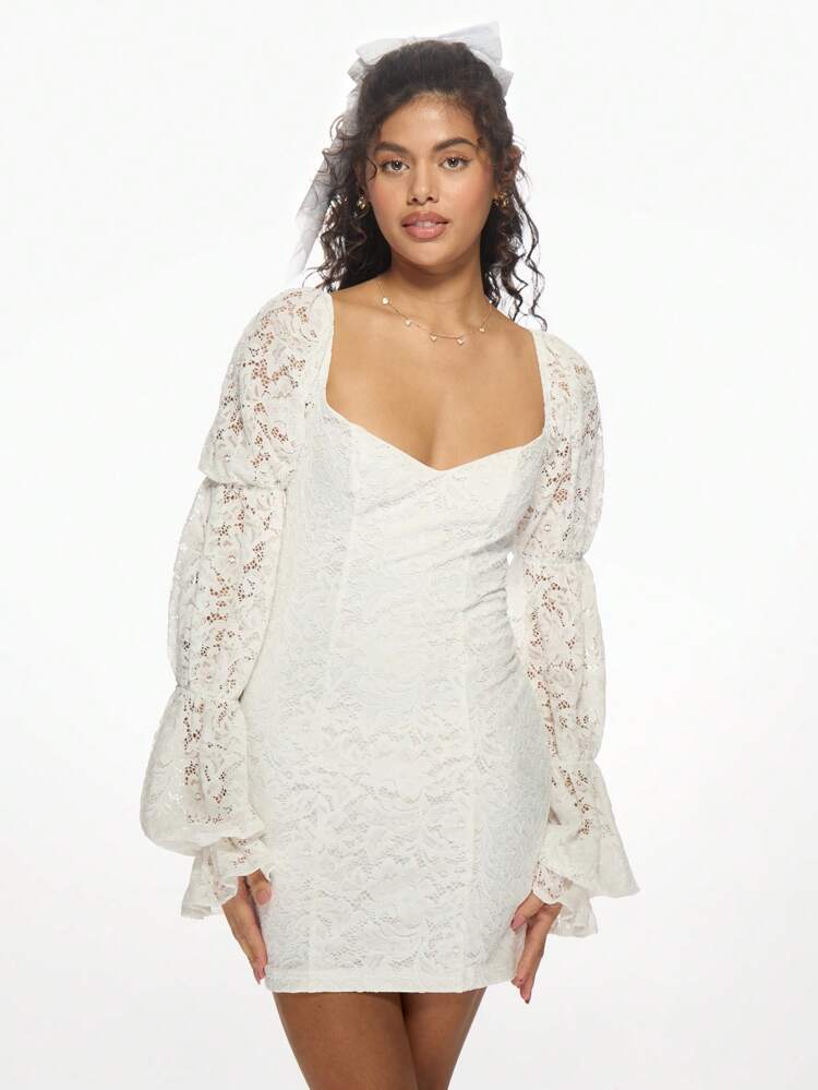 MISSGUIDED Vestido corto de novia con mangas abullonadas de encaje, escote de corazón, para boda, fiesta, ocasión especial, elegante y moderno, inspirado en el estilo victoriano