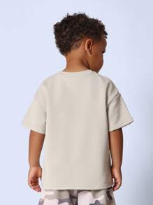 SUMWON 超大号都市街头风 T 恤，带实用口袋，适合活跃儿童的休闲日常穿着 T 恤，非常适合学校和周末活动 - 卡其色 - 查看 2