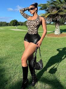Zolique Women's One-Shoulder Long Sleeve Leopard Print Sexy Slim-Fit Khaki Bodysuit