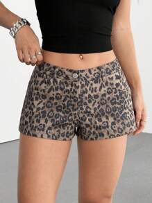 Comfortcana Western Style Music Festival Low Waist Leopard Print Shorts
