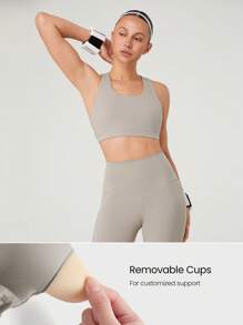 GLOWMODE Set de 2 piezas: Sujetador deportivo Powersculpt™ de espalda cruzada con tirantes anchos que absorbe la humedad y proporciona una sensación fresca, y mallas de 24" para entrenamiento de alto impacto, correr y entrenar con copas desmontables