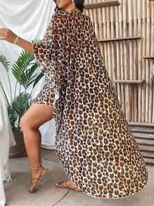 SHEIN Clasi 大码豹纹 V 领斗篷袖荷叶边短裤休闲连体裤度假 - 彩色 - 查看 2