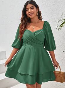 SHEIN VCAY 大码纯色甜心领短袖休闲迷你连衣裙 - 綠色 - 查看 1