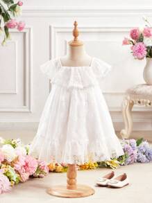 SHEIN Vestido de verano blanco con bordado floral y volantes de malla para bebé niña - Blanco - Ver 1