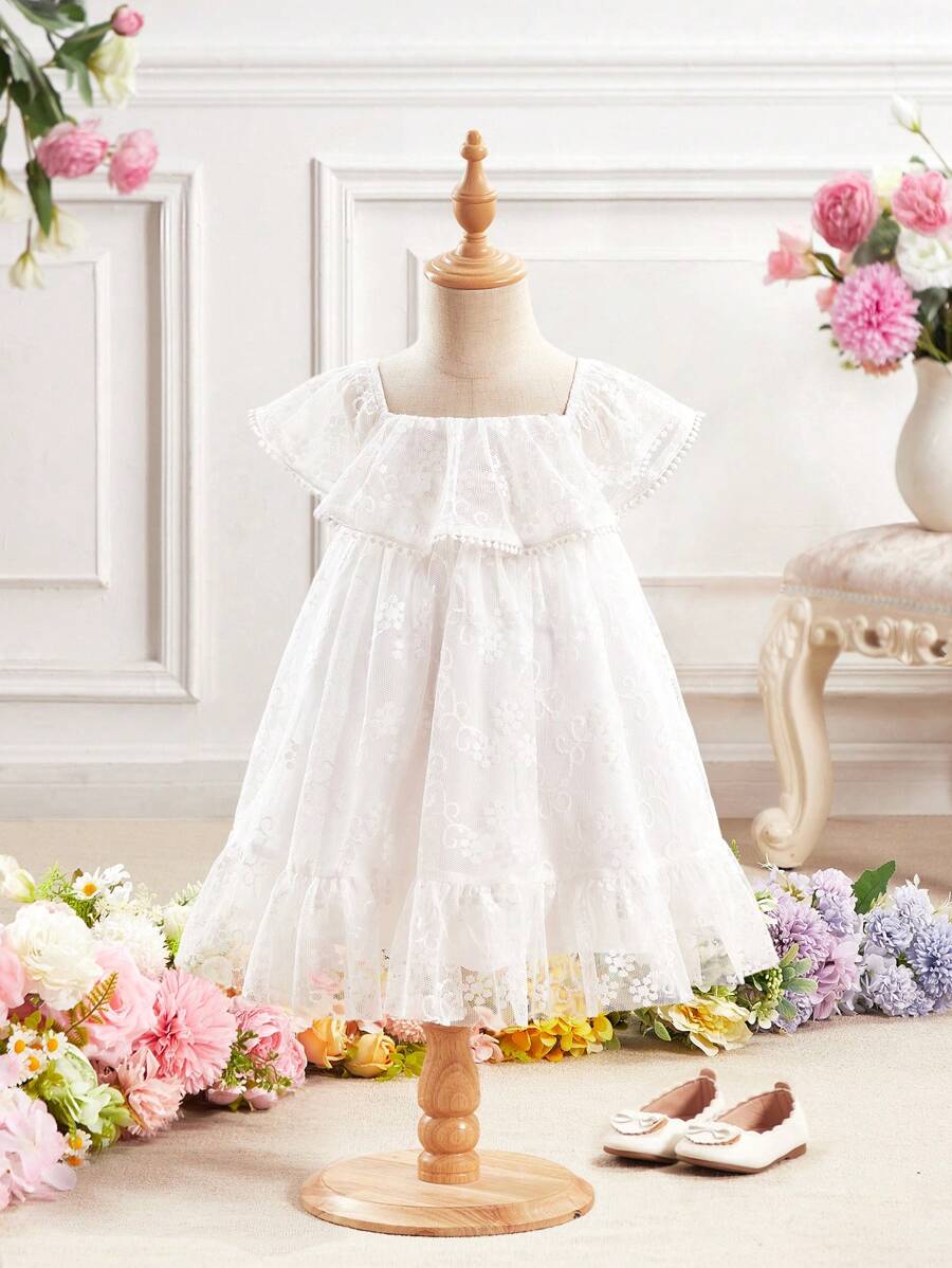 SHEIN Vestido de verano blanco con bordado floral y volantes de malla para bebé niña - Blanco - Ver 1