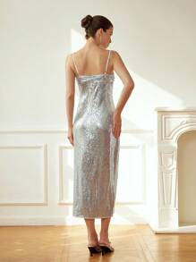 Chiquease 优雅心形领口性感吊带百褶杯腰部贴身亮片女式亮片连衣裙 - 銀色 - 查看 2