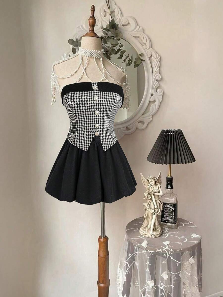 Flirla Bộ đồ mùa hè 2 món áo crop top gợi cảm và chân váy mini bồng bềnh cỡ lớn cho nữ, thời trang ngọt ngào và thanh lịch, phù hợp với phong cách Y2K mùa xuân/thu - màu đen - Xem 1