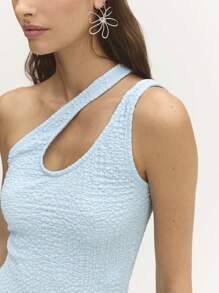 Nöista Textured Fabric Top Asymmetrical Double Straps Detail
Asymmetrical Double Straps And A Chic Cut-Out Design! - Baby Blue - View 3