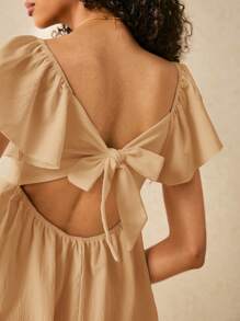 SHEIN Frenchy Vestido de mujer con espalda descubierta, escote calado y volantes, de unicolor y manga corta