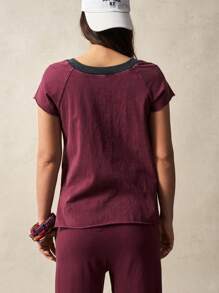 VARSITIE Casual Minimalist Raglan Sleeve Short Sleeve Sports T-Shirt - Red Violet - View 3