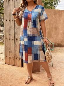 EMERY ROSE Plus Size Plaid Patchwork Print V-Neck Button Decor Dress, Sun Dress - Multicolor - View 1