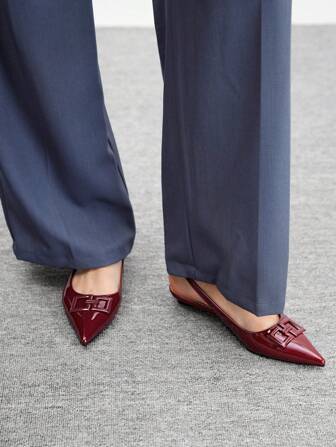 CUCCOO BIZCHIC New Women Summer Square Buckle Pointy Toe Low Heel Casual Flat Shoes, Personalized Commuting Style, Comfortable Wine Red Patent Leather Backless Loafers For Workplace