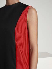 COSMINA Black & Red Contrast Color Midi Dress, Elegant Occasion Wear, Western Wear For Women, Petite Size, Sexy, Extra Long, Summer Outfits For Women - Multicolor - View 7