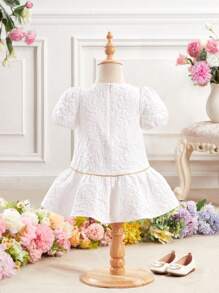 Babygirl 夏季可爱白色纹理短袖连衣裙 - 白色 - 查看 2