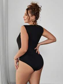SHEIN Clasi Plus Size Elegant And Sexy Lace Panel Sleeveless Bodysuit Women Clothing Bodysuit Bodysuit Top Bodysuits For Women Summer Outfits For Women Wedding Guest Dress Women  Concert Outfit Women Wedding Guest Dress Women
