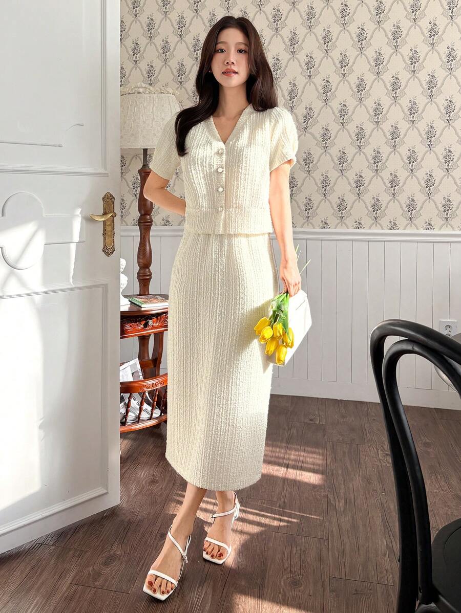 DAZY 2pcs Women Solid Color V-Neck Puff Sleeve Knit Top And Skirt Set - Yellow - View 1