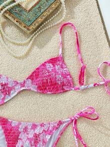 SHEIN Swim 女士夏季随机印花细肩带短款吊带上衣和侧系带三角裤 2 件套沙滩装比基尼套装度假 - 彩色 - 查看 6