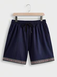 Manfinity Homme Conjunto casual de camiseta de manga corta con cuello en V y pantalón corto con parches y ribete para hombre - Azul Marino - Ver 5