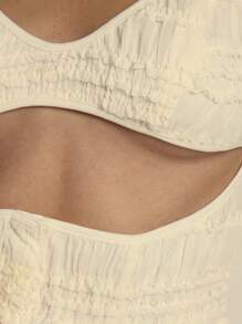 MUSERA Cut Out Hook And Eye Detail Strappy V Neck Fitted Top Cute Spring Tops Going Out Tops - Yellow - View 6