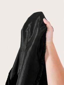 Maija Vestido Curto Casual Preto Texturizado de Manga Curta e Gola Redonda para Mulheres, Versátil para Festa, Outono/Inverno, Dia dos Namorados, Festival - Preto - Visão 10