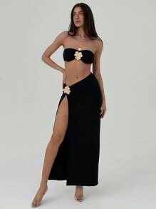 Aloruh Conjunto de 2 piezas de top tubo súper corto y falda con abertura alta con decoración de metal para mujer