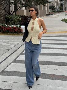 Siren Gaze 女式系带领修身镂空挂脖背心，前开衩无袖上衣'