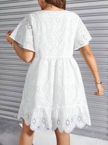 SHEIN LUNE Plus-Size Women'S Summer Boho White Embroidered Fabric Round Neck Short Sleeve Doll Version Loose Casual Dress - White - View 3