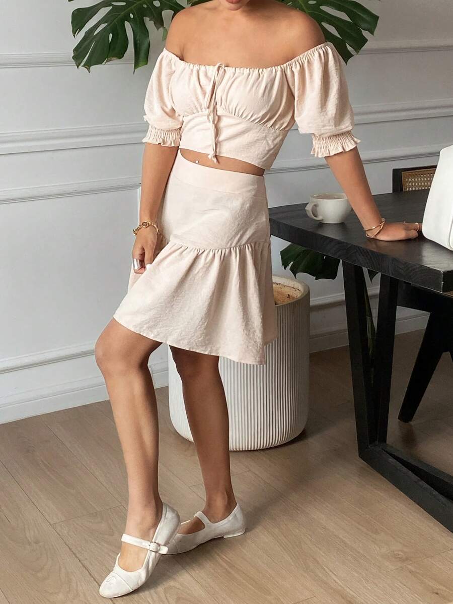 SHEIN Frenchy مجموعة قمصان قصيرة الكتف وتنورة ميني باللون الأحادي للسيدات - لون مشمشي - مشاهدة 1